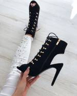 Black Comfortable Lace Heels