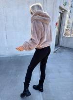 Brūns Mīksta Jaka Ar Rāvējslēdzēju