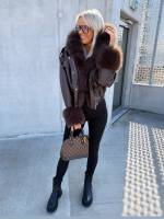 Bēša Bomberjaka Ar Kapuci Un Siltu Oderi