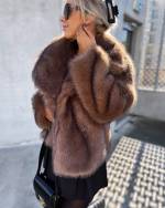 Taupė Luxurious Short Fur Coat