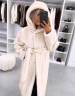 Pruun Kapuutsiga Luksuslik Talvemantel