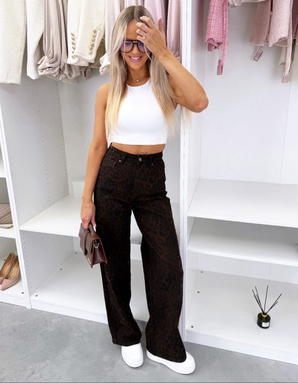 Pruun Sirgelõikelised Mustriga Teksad