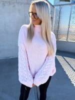 Sārts Oversize Adījums Ar Augstu Apkakli