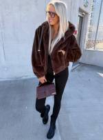 Brūns Mīksta Jaka Ar Rāvējslēdzēju