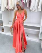 Violets Maksi Kleita Ar šķēlumu