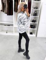 Pelēks Adījuma Džemperis Ar Pagarinātu Aizmugures Malu