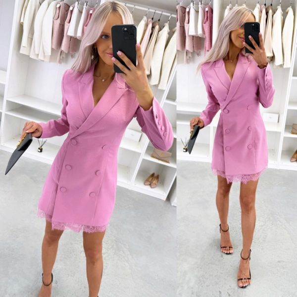 Roosa Taljesse Pintsakkleit