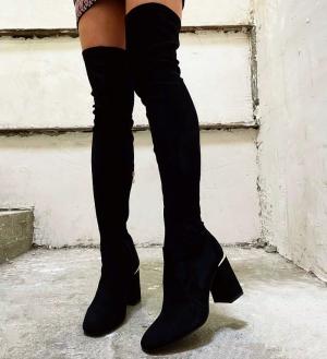 Black Knee-high Boots With Block Heels