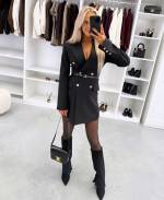 Tumepunane Vööga Pintsakkleit