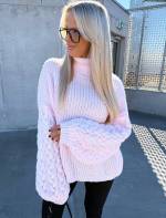 Sārts Oversize Adījums Ar Augstu Apkakli