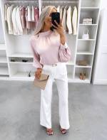 Светло-бежевый 