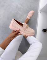 Roosa Kuldse Detailiga Seemisnahksed Mokassiinid