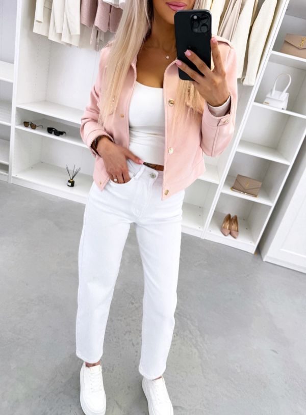 Valge Pehmed Ja Stretchid Mom Fit Teksad