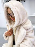 Pruun Kaelusega Müts