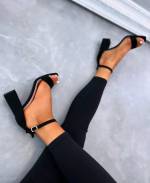 Black Classic Velvet Block-heeled Shoes