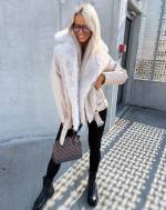 Bēša Oversize Mākslīgās Kažokādas Jaka Ar Siltu Oderi