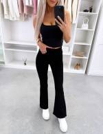 Must Alt Laiema Lõikega Mugavad Teksad