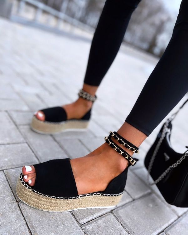 Black Comfortable Platform Shoes With Braided Sole