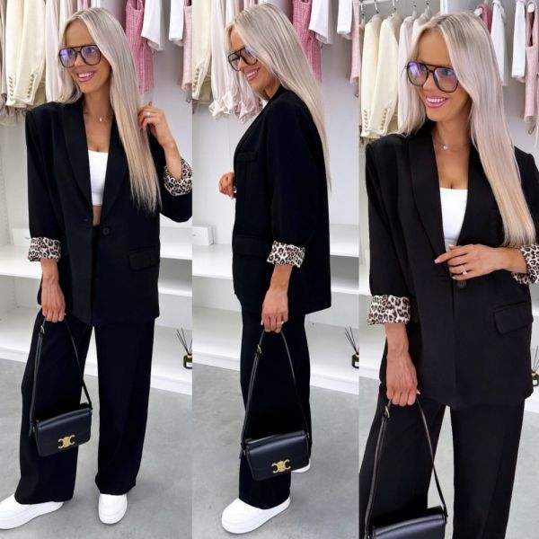 Must Kaheosaline Komplekt