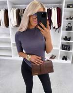 Ruda Minkštas, Tampriai Priglundantis Viršus