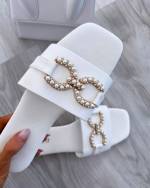 White Comfortable Sandals With Stones