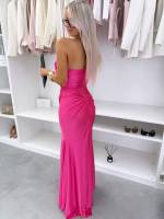 Must Lõhikuga Maksikleit