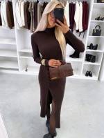 Melns Elastīga Džemperkleita Ar šķēlumu Sānos