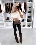 Светло-бежевый Укороченный свитер с жемчужным декором