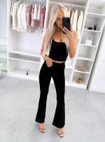 Must Alt Laiema Lõikega Mugavad Teksad