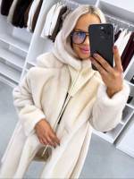 Pruun Kaelusega Müts