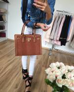 Ruda Rankinė Su Plonu Kirminu