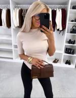 Ruda Minkštas, Tampriai Priglundantis Viršus