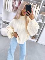 Розовый Объёмный джемпер с высоким воротом