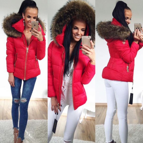 Red Warm Jacket With Large Natrual Fur
