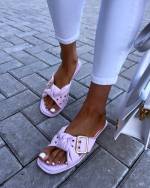 White Comfortable Sandals With Tie And Golden Straps