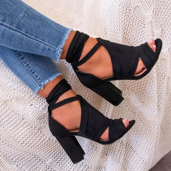 Black Block Heel Lace Shoes